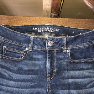 American Eagle Kick Boot Jeans 10.